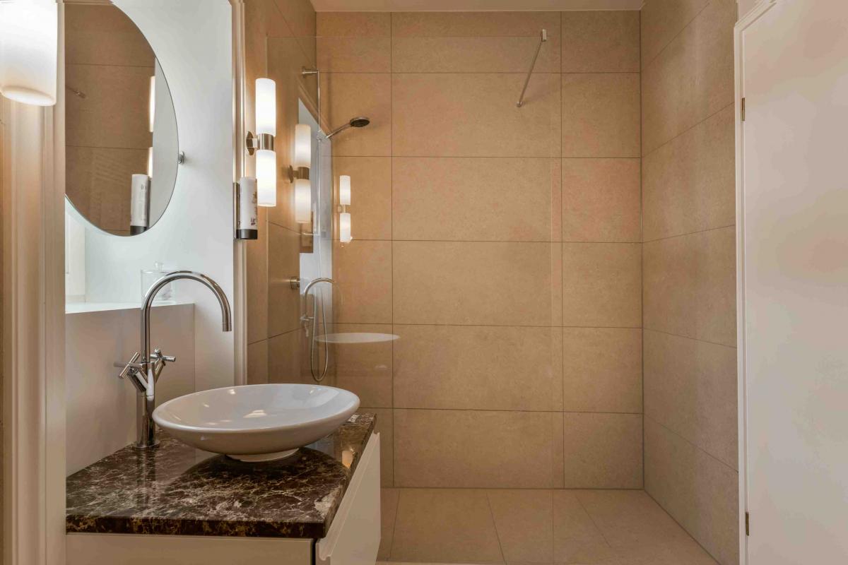 Badezimmer 02